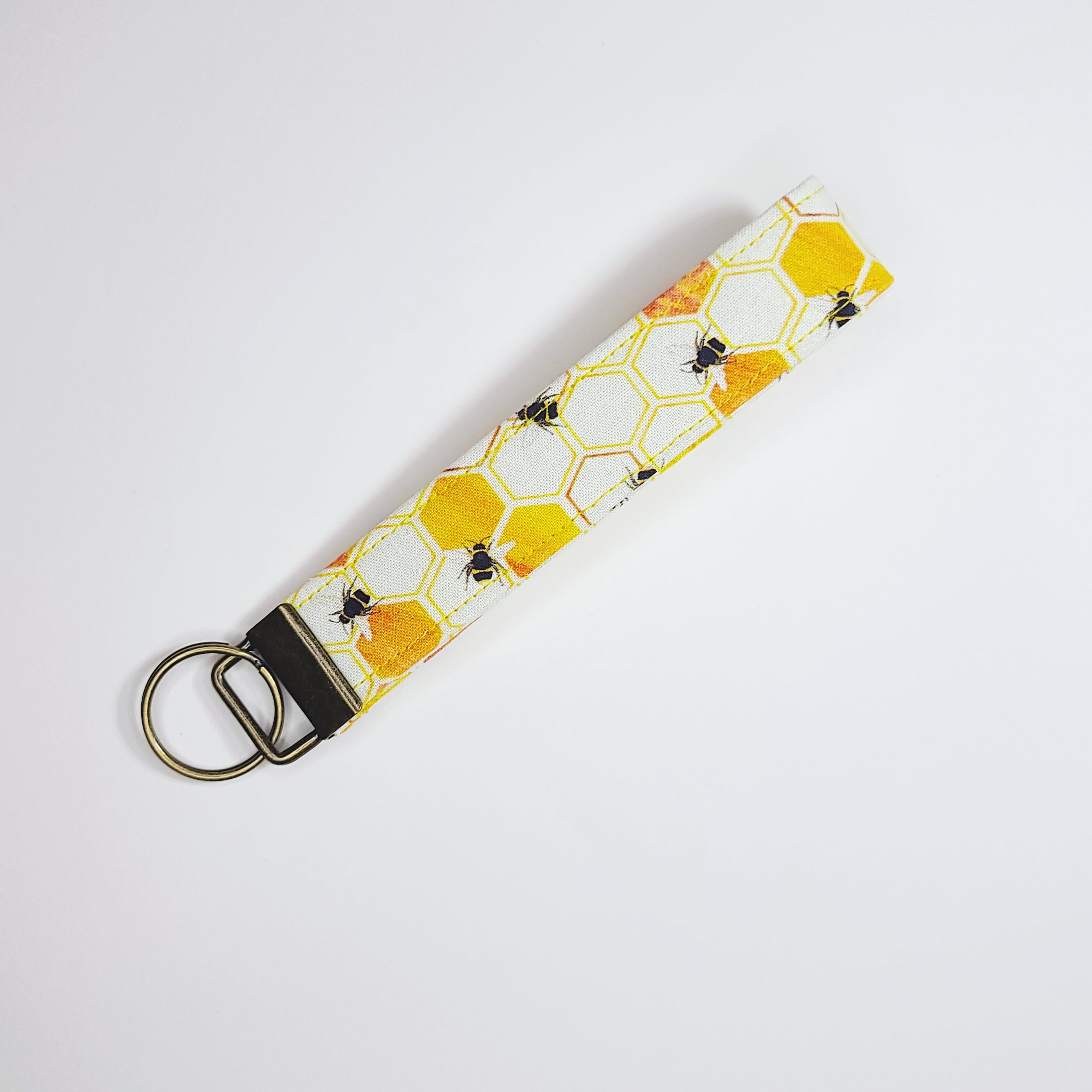 Busy As A Bee Key Loop – Modern Vixen Vintage