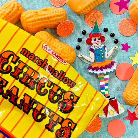  Rooch surrounded by circus peanuts candy